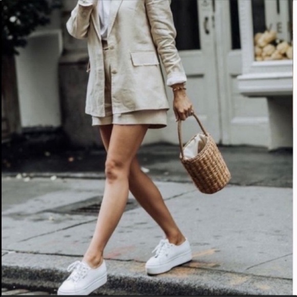 Superga Women's 2790 A Cotw Platform Fashion
Sneaker, White Size 41 / 9.5 - Picture 10 of 11